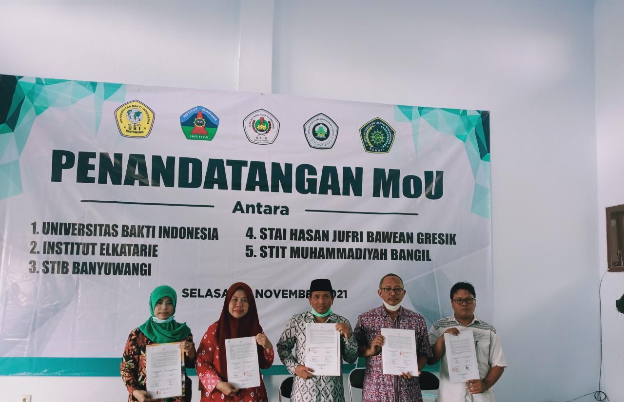 PERKUAT KERJASAMA, STAI HASAN JUFRI BAWEAN TEKAN MoU DENGAN BEBERAPA KAMPUS